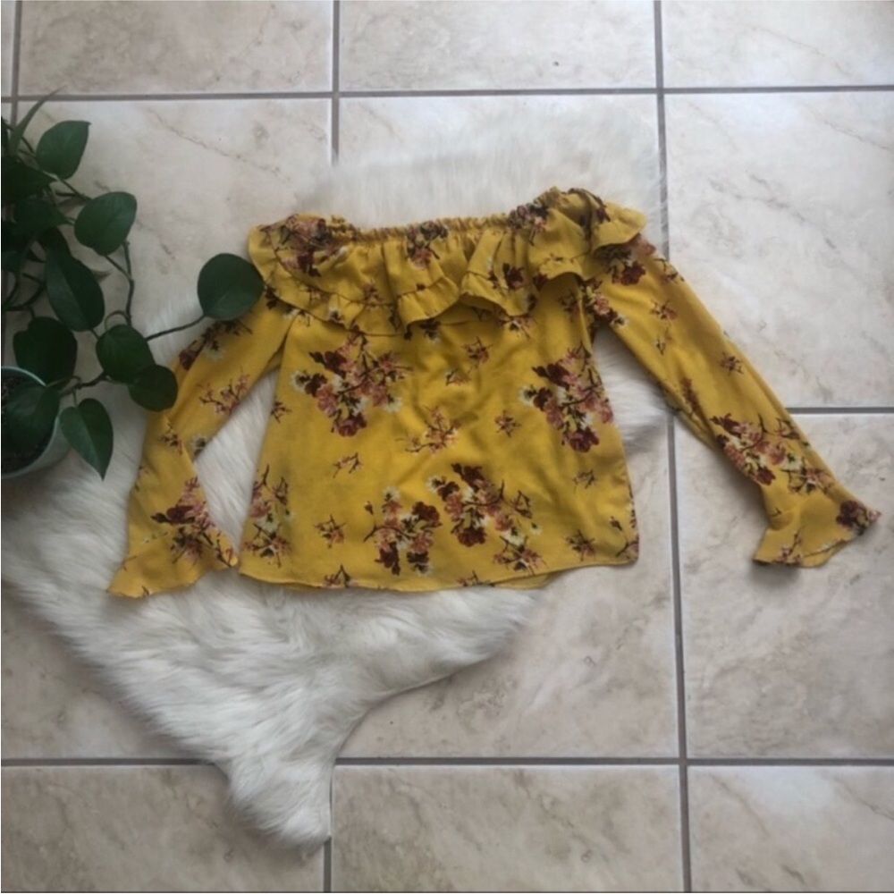 H&M Off the Shoulder Blouse